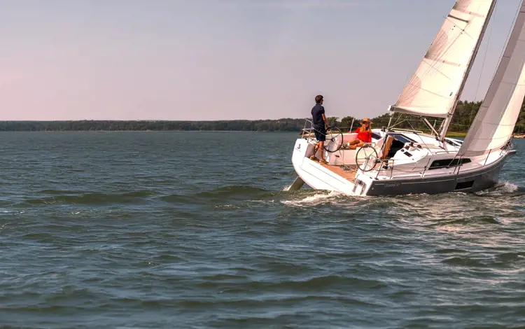 Oceanis 30.1
